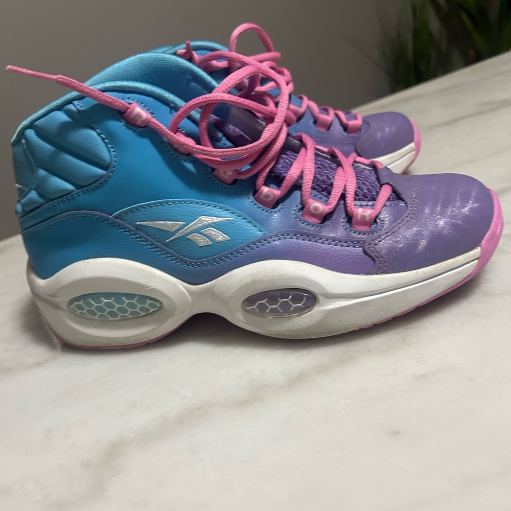 Reebok Blue and Purple Sneakers with Hexalite Cushioning